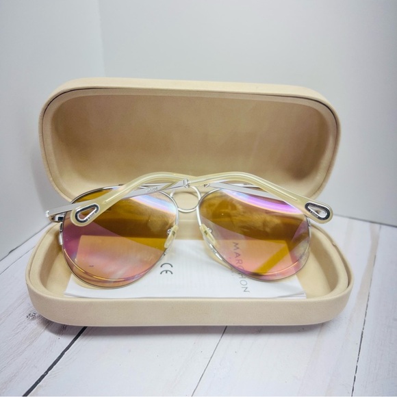 Chloe Romie CE144S 051 Aviator Sunglasses Gold Yellow Mirrored Lens with Case main image 9